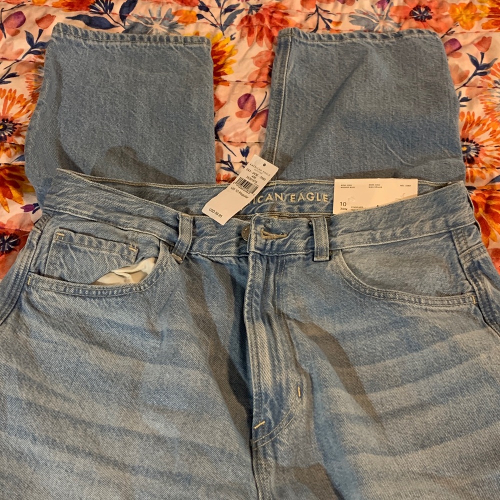 American eagle - Picture 3 of 10